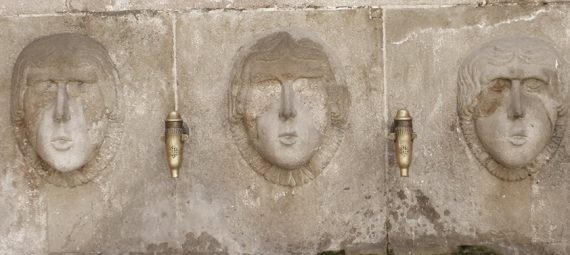 FONT DE SANT JUST BARCELONA